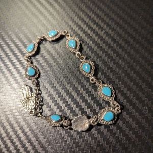 Larimer Colour Raindrop Bracelet